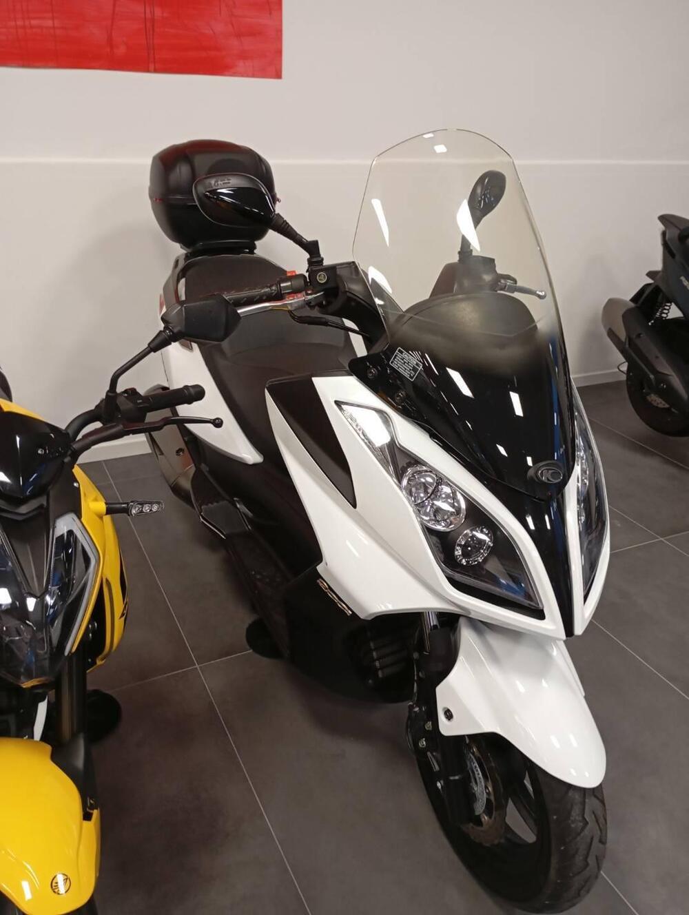 Kymco Downtown 200i (2009 - 16) (2)
