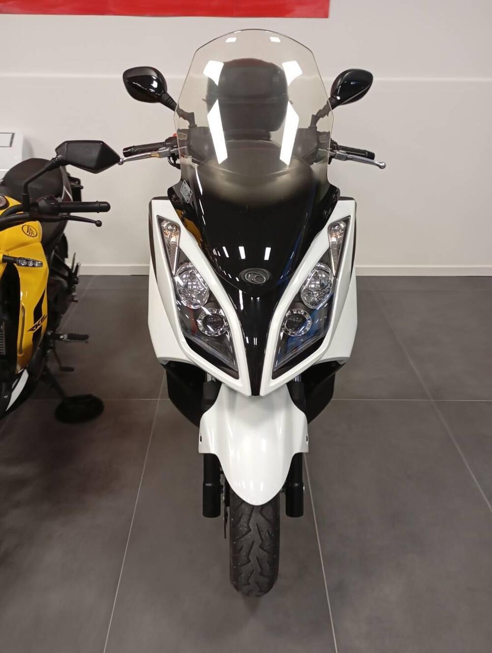 Kymco Downtown 200i (2009 - 16) (3)