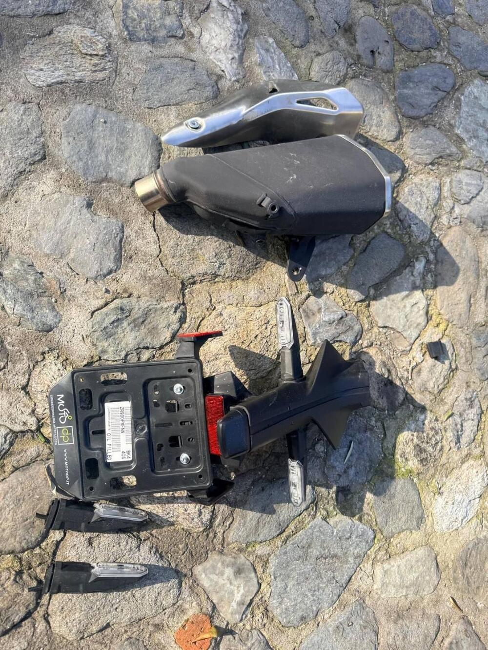 Kawasaki Z 900 (2021 - 24) (7)