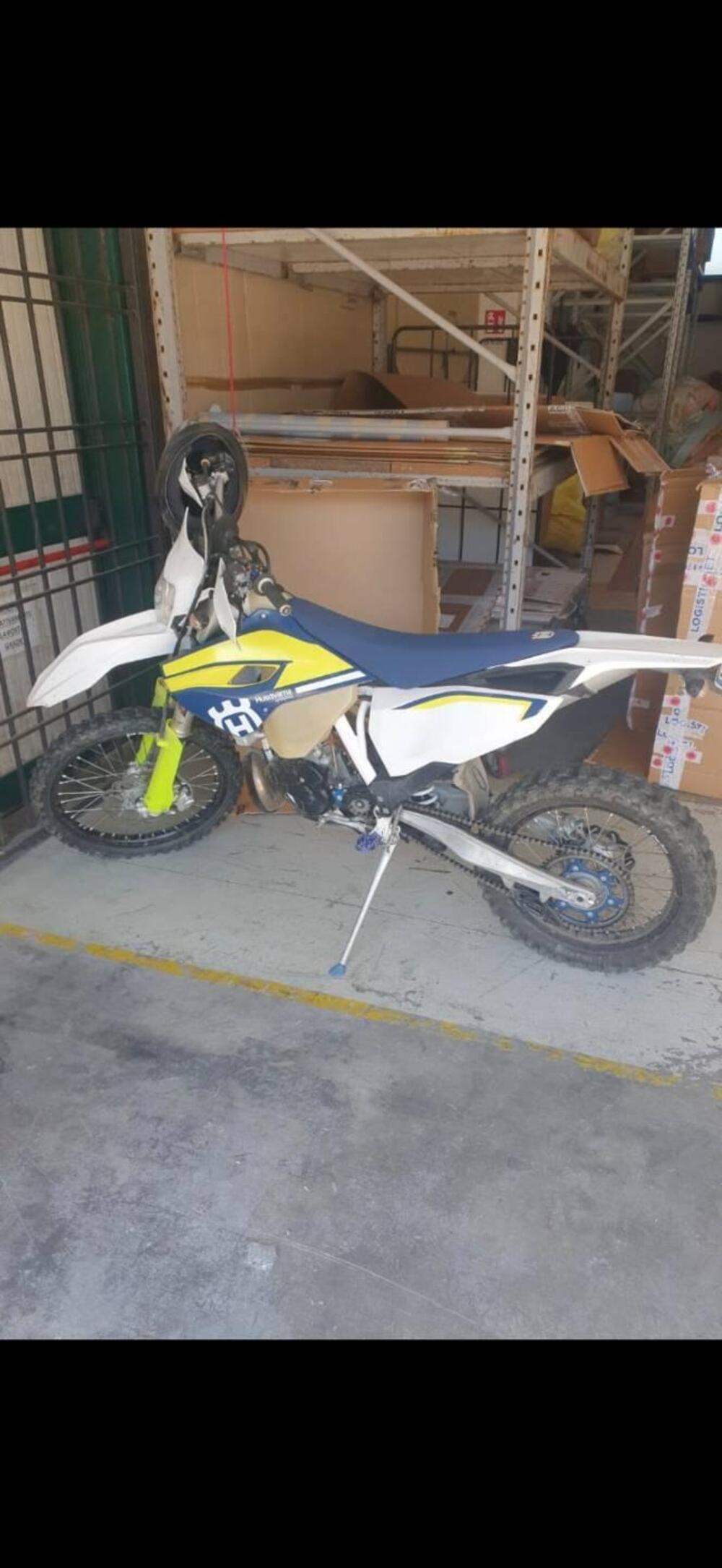 Husqvarna TE 250 (2016) (8)
