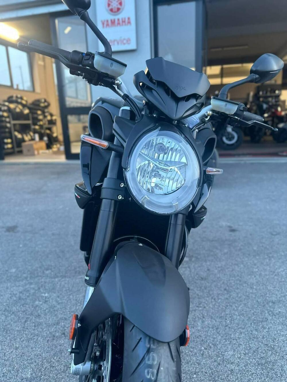 MV Agusta Brutale 800 R (2023 - 25) (7)