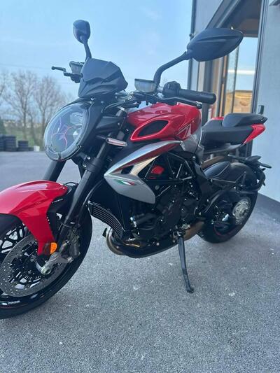 MV Agusta Brutale 800 RR Ottantesimo (2025 - 26) usata