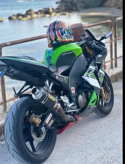 Kawasaki Ninja 1000 ZX-10R (2004 - 05) usata