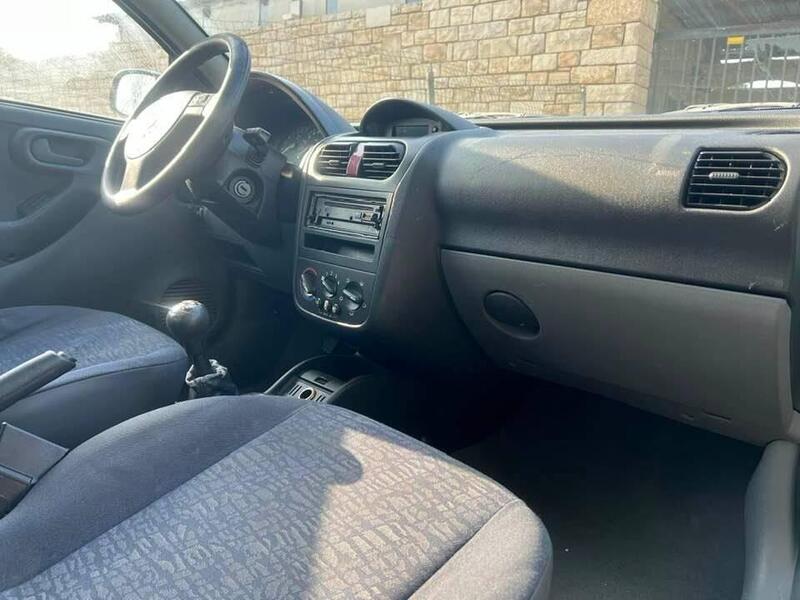 Opel Corsa usata a Bari (5)