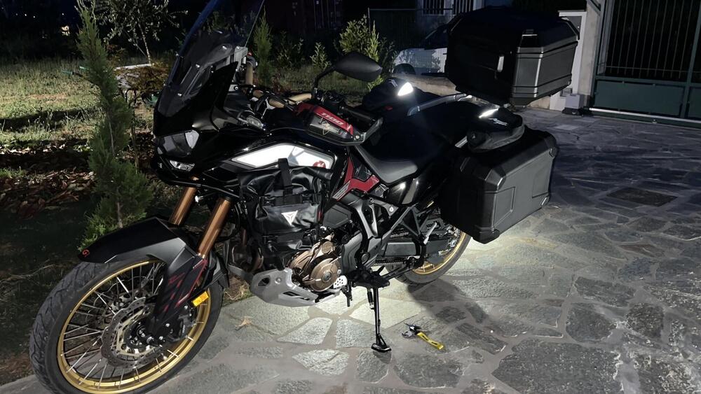 Honda Africa Twin CRF 1100L Adventure Sports Travel Edition DCT (2020 - 21)