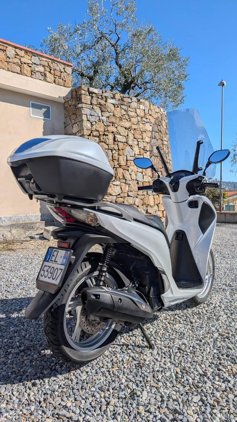 Honda SH 150i (2017 - 19) (3)