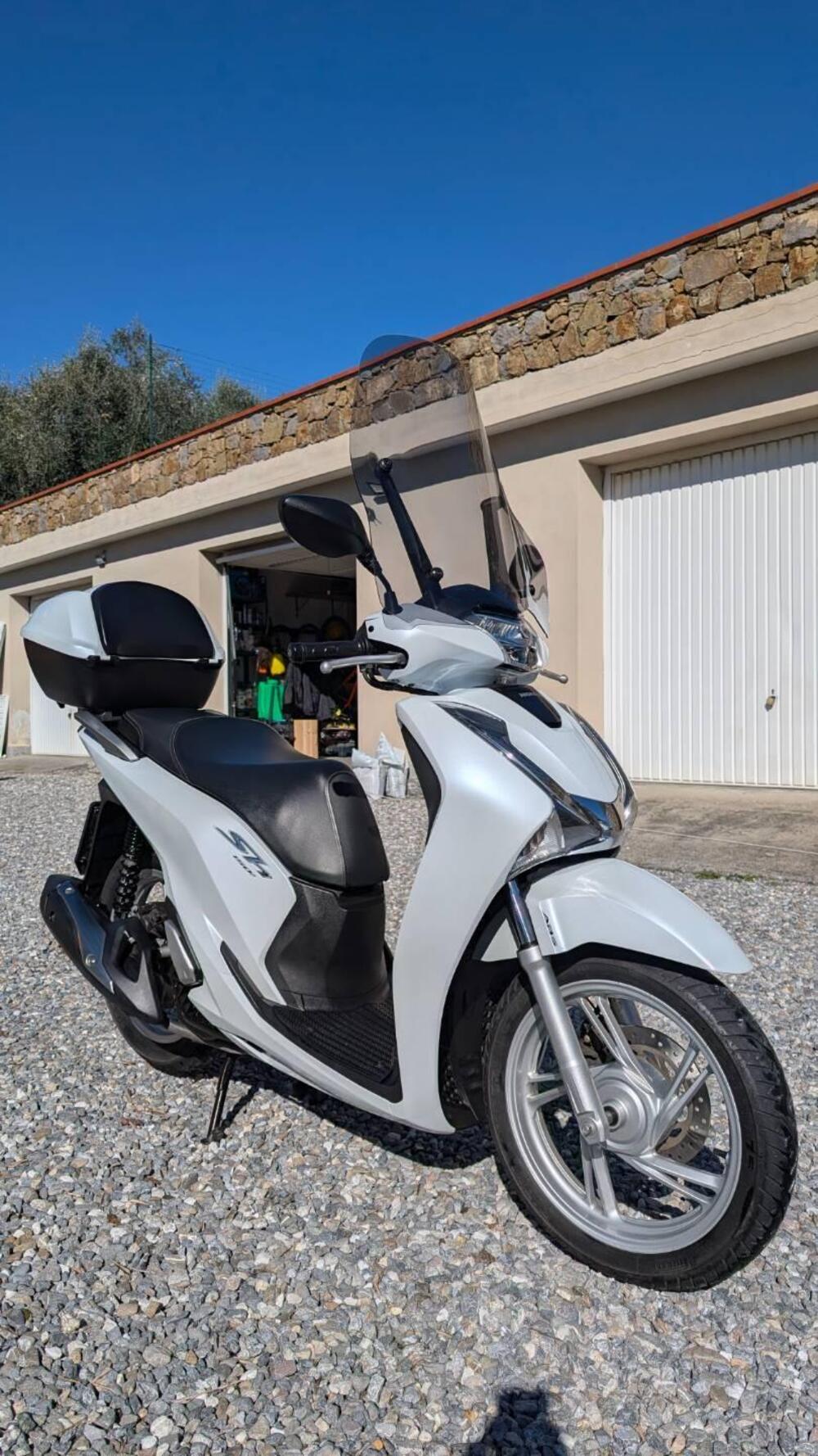 Honda SH 150i (2017 - 19) (4)