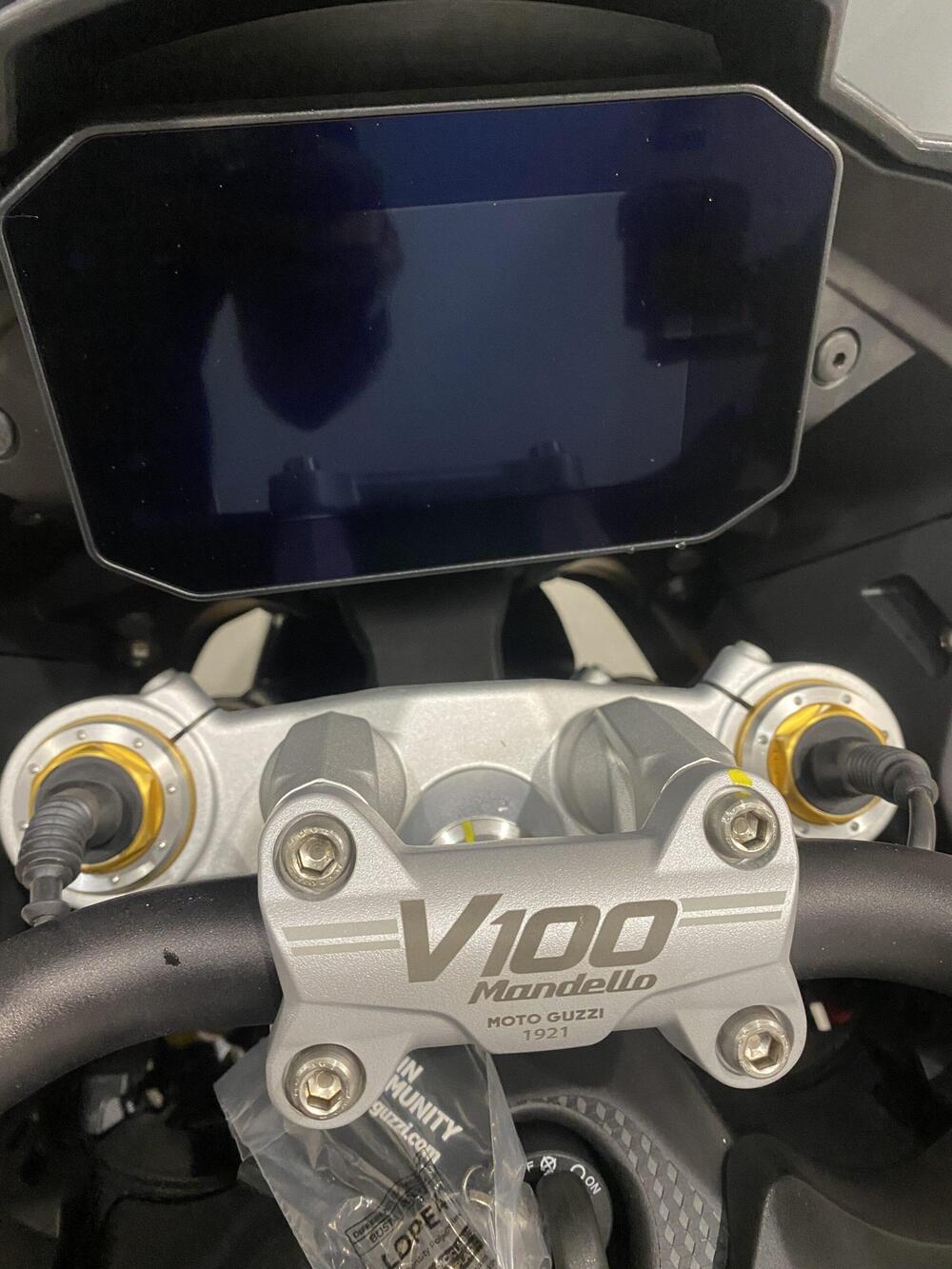 Moto Guzzi V100 Mandello Wind Tunnel (2025 - 26) (7)