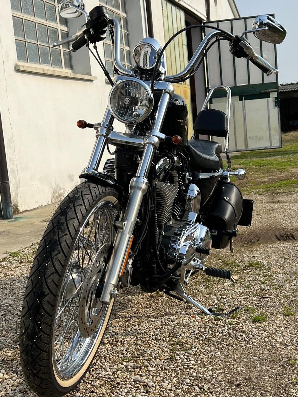 Harley-Davidson 1200 Seventy-Two (2011 - 16) (2)