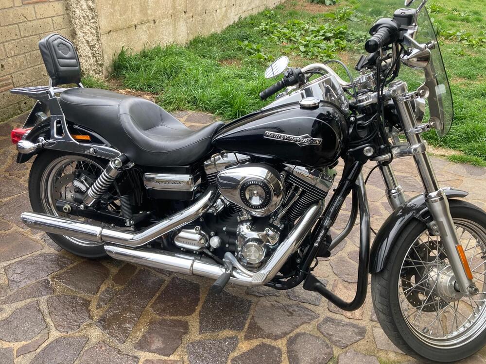 Harley-Davidson 1584 Super Glide Custom (2008 - 13) - FXDC (8)