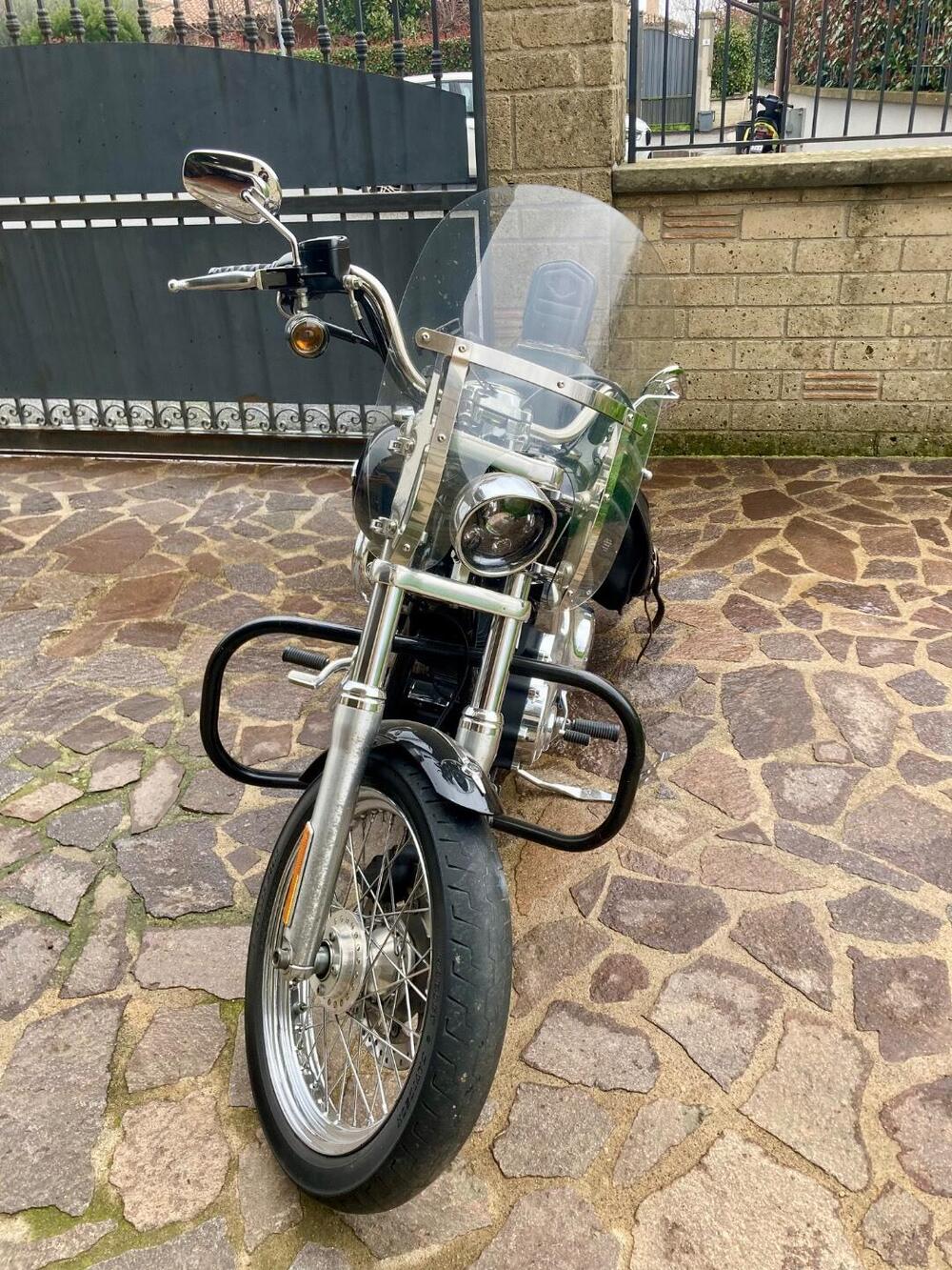 Harley-Davidson 1584 Super Glide Custom (2008 - 13) - FXDC (9)