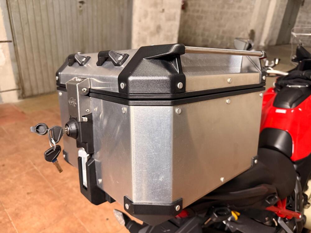 Bauletto posteriore e accessori Kappa 42 L (3)