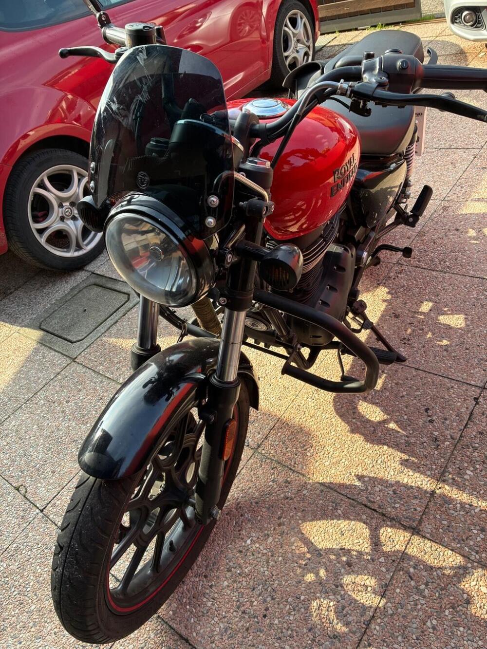 Royal Enfield Meteor 350 (2021 - 26) (6)