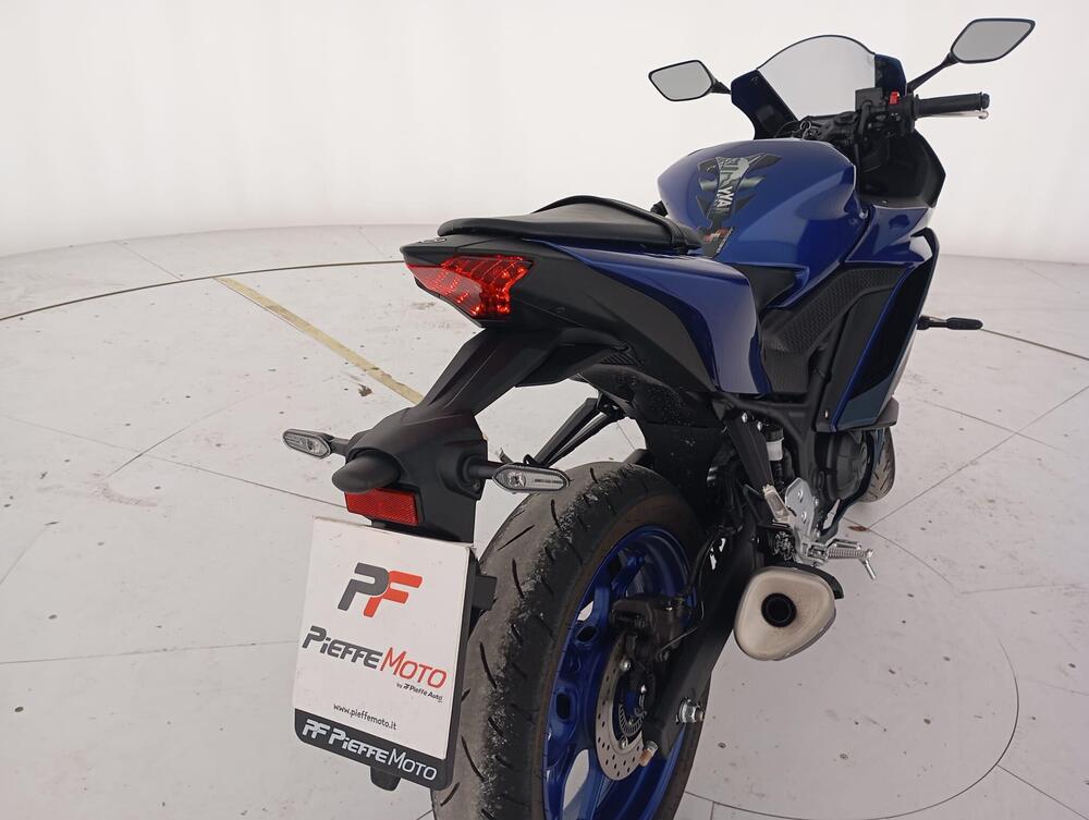 Yamaha YZF R3 (2021 - 24) (9)