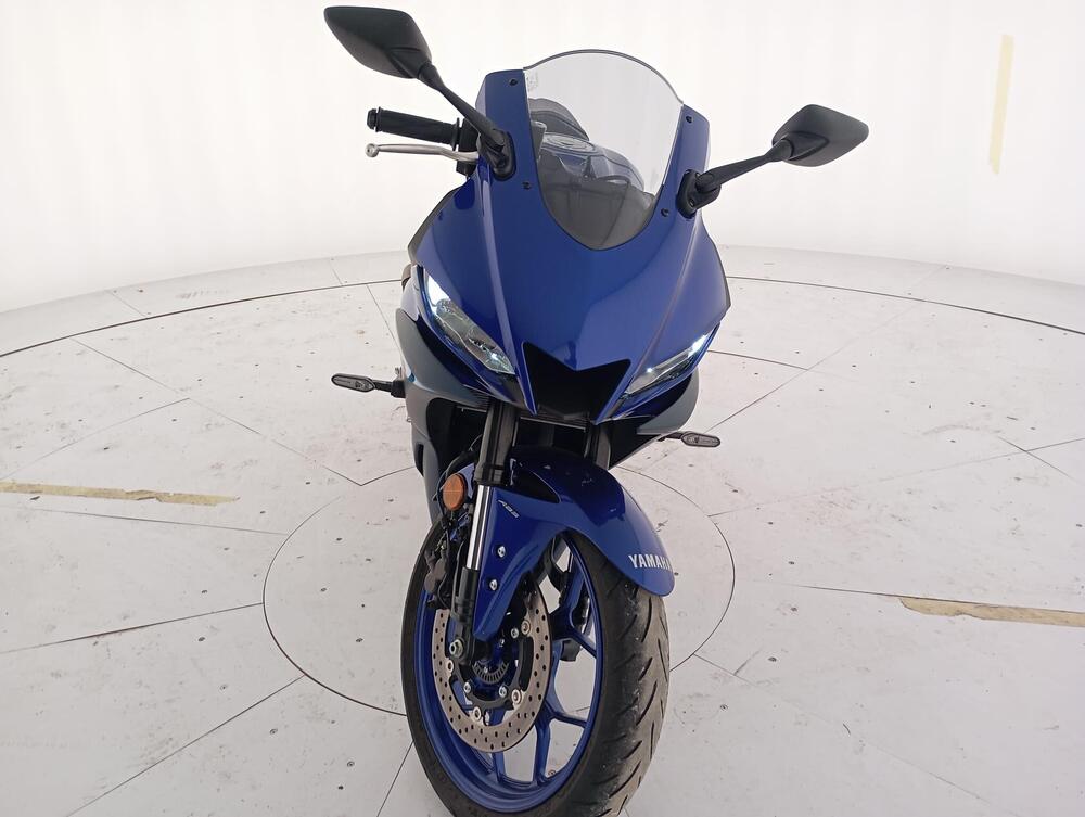 Yamaha YZF R3 (2021 - 24) (11)