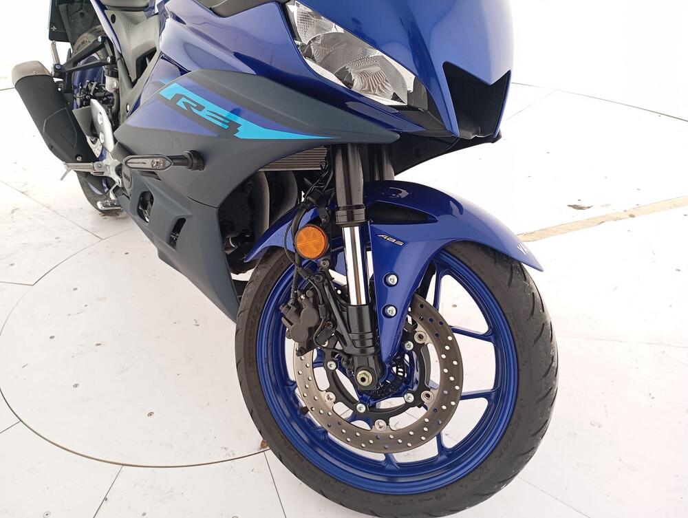 Yamaha YZF R3 (2021 - 24) (4)