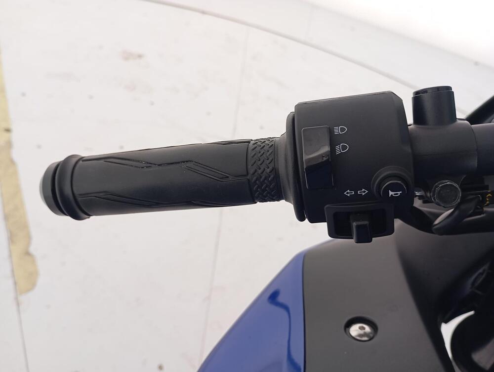 Yamaha YZF R3 (2021 - 24) (13)