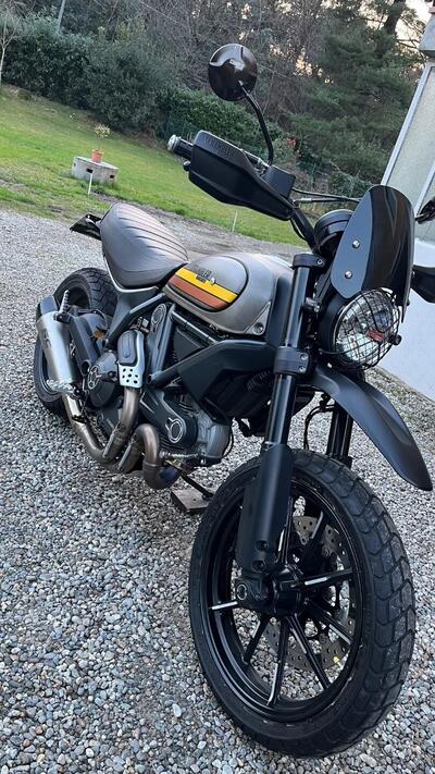 Ducati Scrambler 800 Urban Enduro (2015 - 16) usata