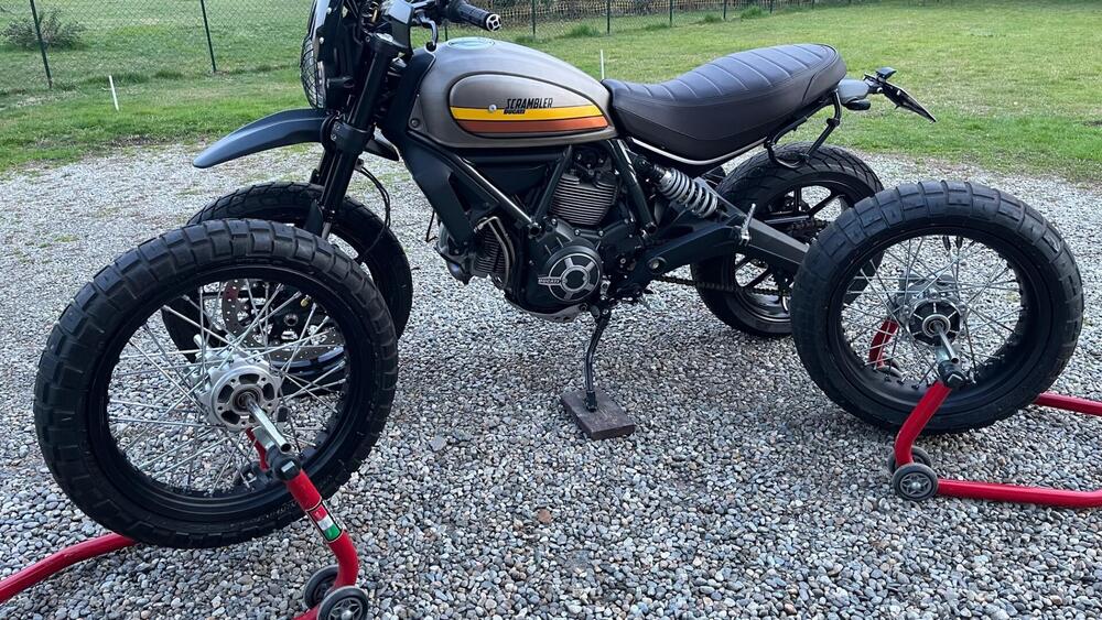 Ducati Scrambler 800 Urban Enduro (2015 - 16) (14)