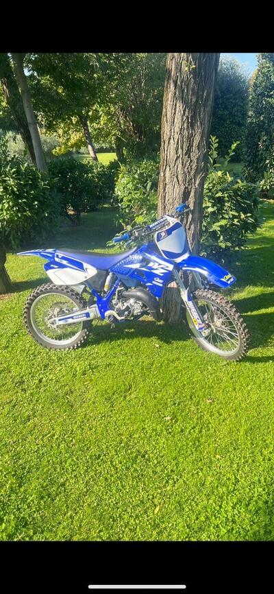 Yamaha YZ 125 (2004) usata