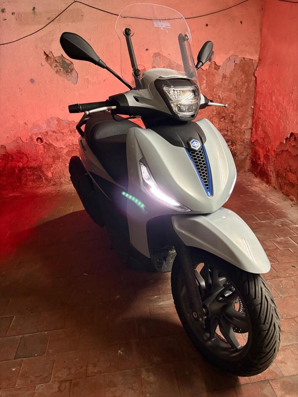 Piaggio Beverly 400 S (2025 - 26)