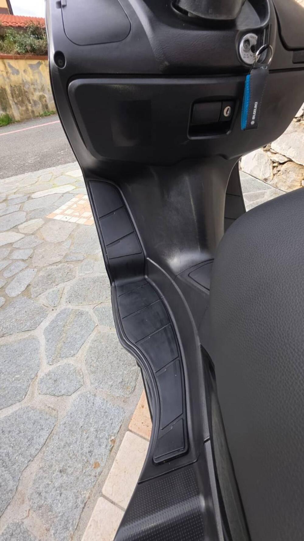 Suzuki Burgman UH 200 (2006 - 12) (13)