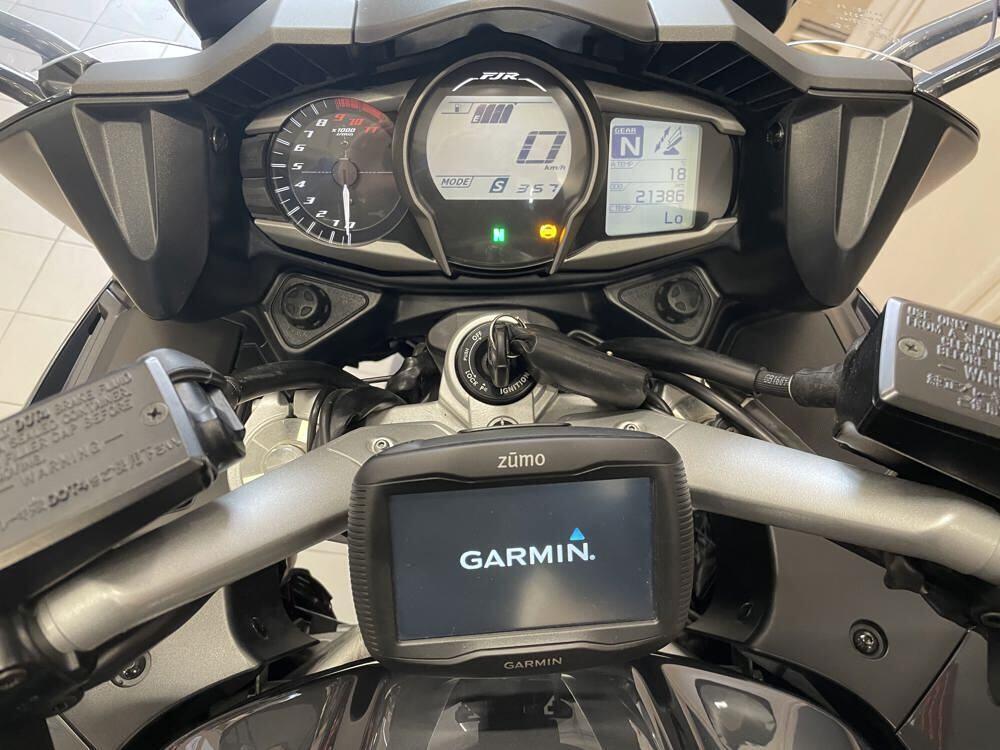 Yamaha FJR 1300 A (2016 - 20) (2)