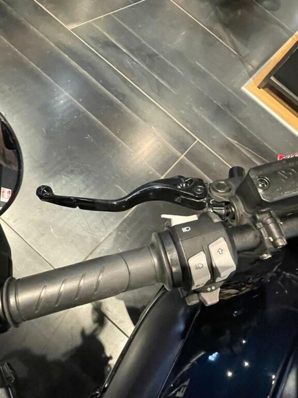 Ducati Scrambler 800 Nightshift (2023 - 24) (3)