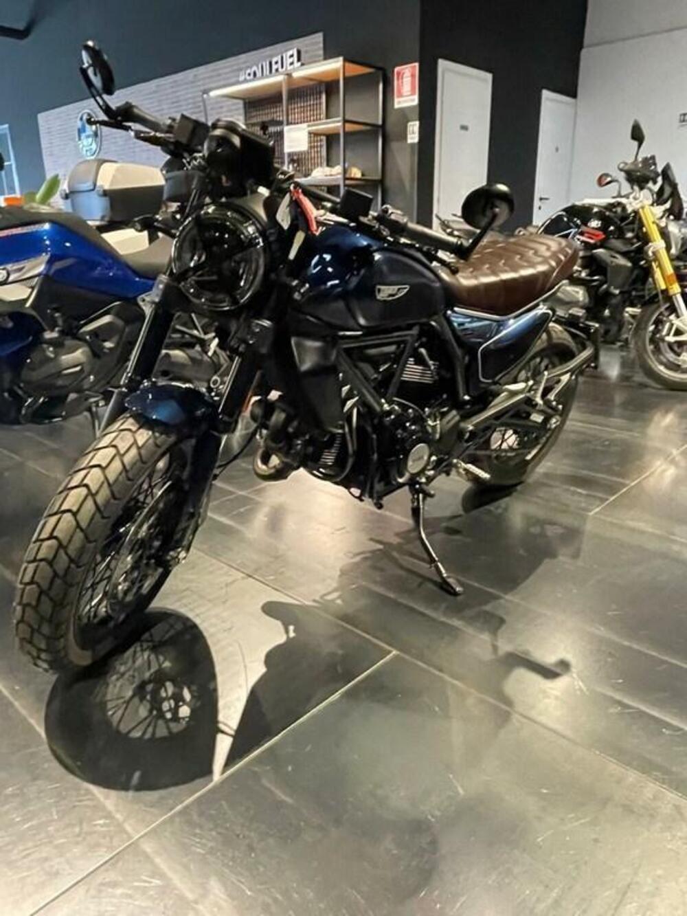 Ducati Scrambler 800 Nightshift (2023 - 24) (8)