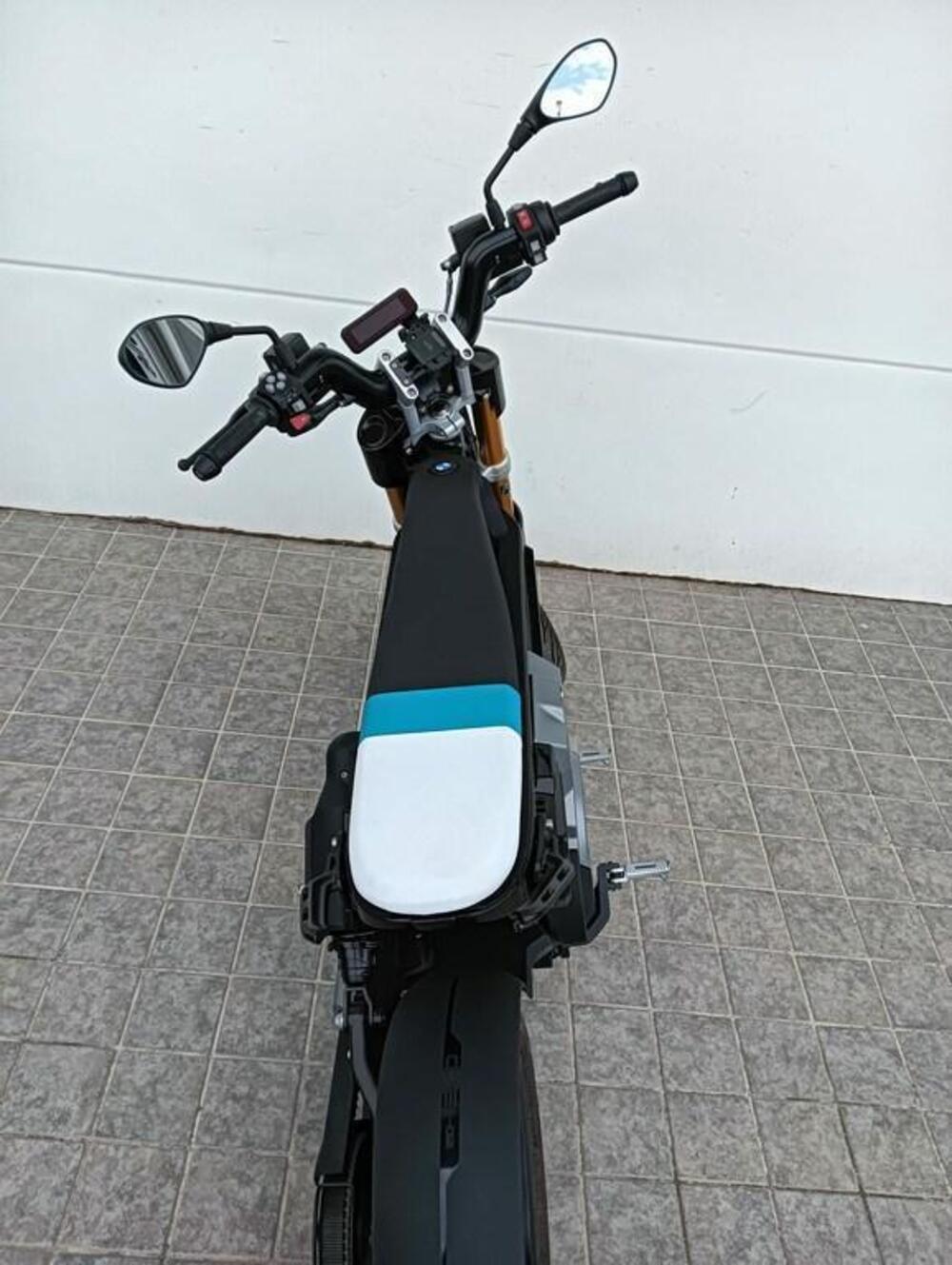 Bmw CE 02 AM (2024 - 26) (5)