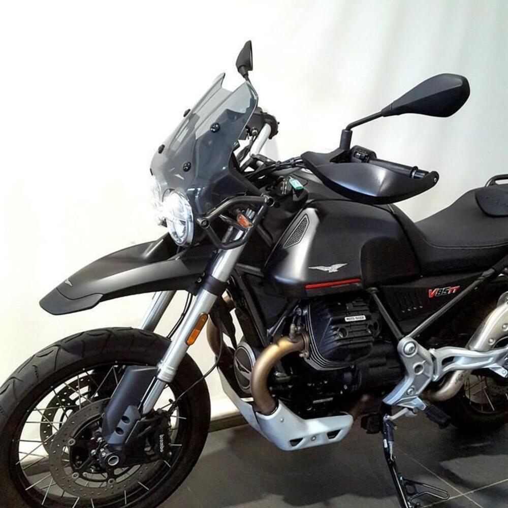 Moto Guzzi V85 TT (2021 - 23) (8)