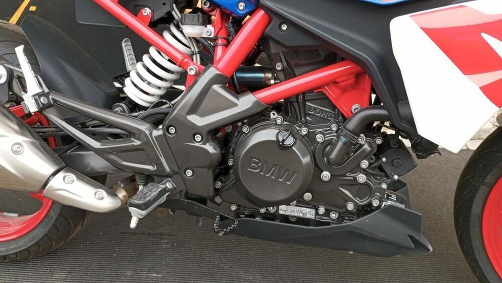 Bmw G 310 R (2021 - 25) (3)