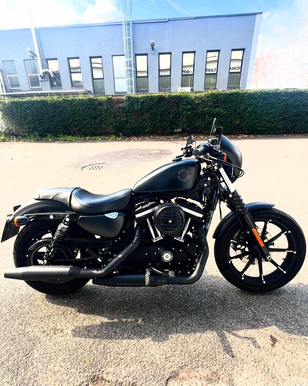 Harley-Davidson 883 Iron (2017 - 20) - XL 883N