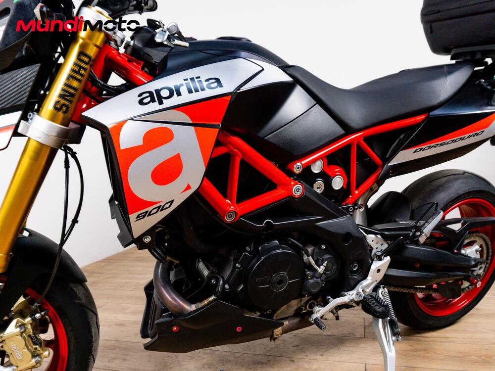 Aprilia Dorsoduro 900 (2017 - 20) (9)