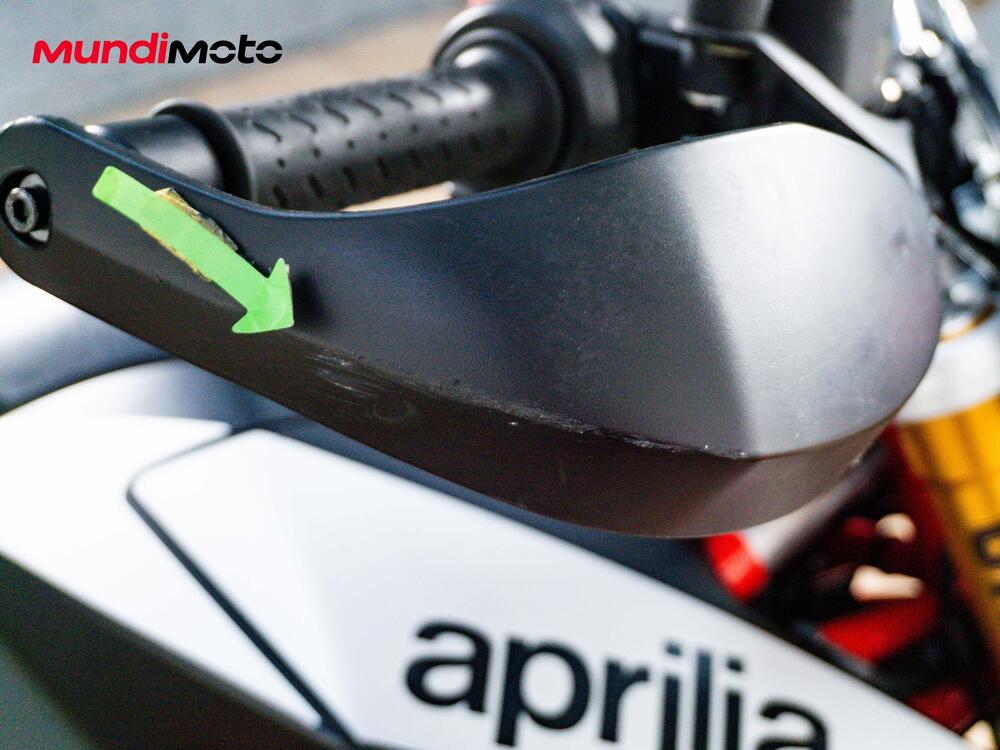 Aprilia Dorsoduro 900 (2017 - 20) (18)