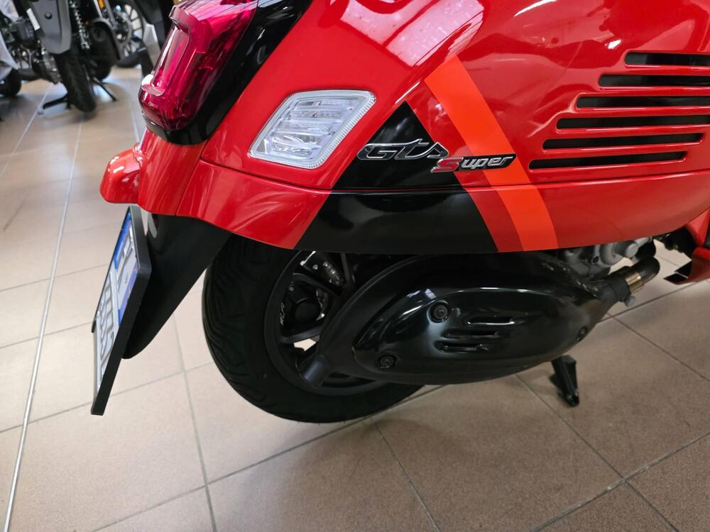 Vespa GTS 300 Super (2023 - 24) (8)