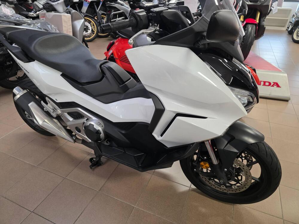Honda Forza 750 DCT (2021 - 24) (6)