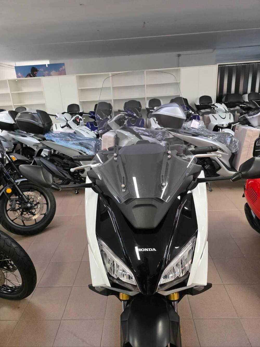 Honda Forza 750 DCT (2021 - 24) (7)