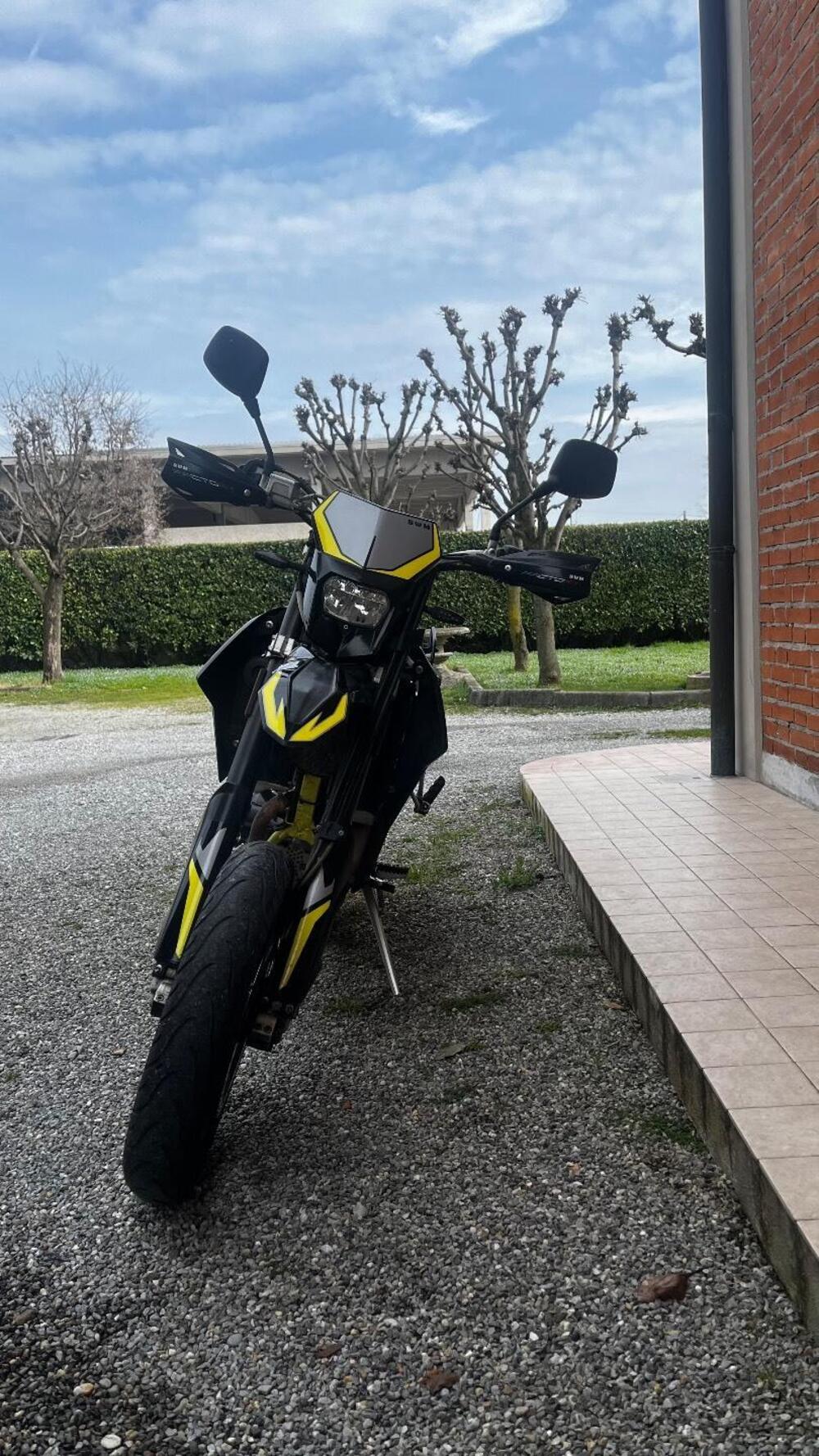 Swm RS 125 R (2021 - 23) (8)