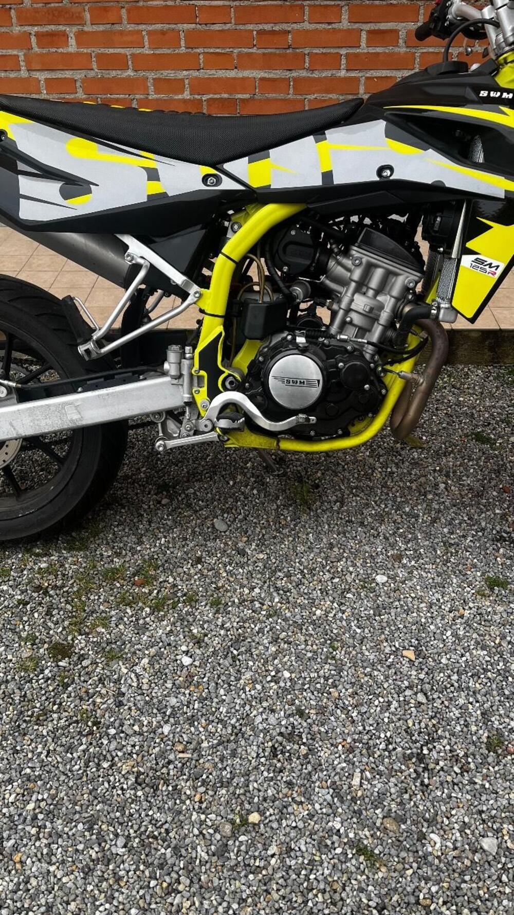 Swm RS 125 R (2021 - 23) (9)