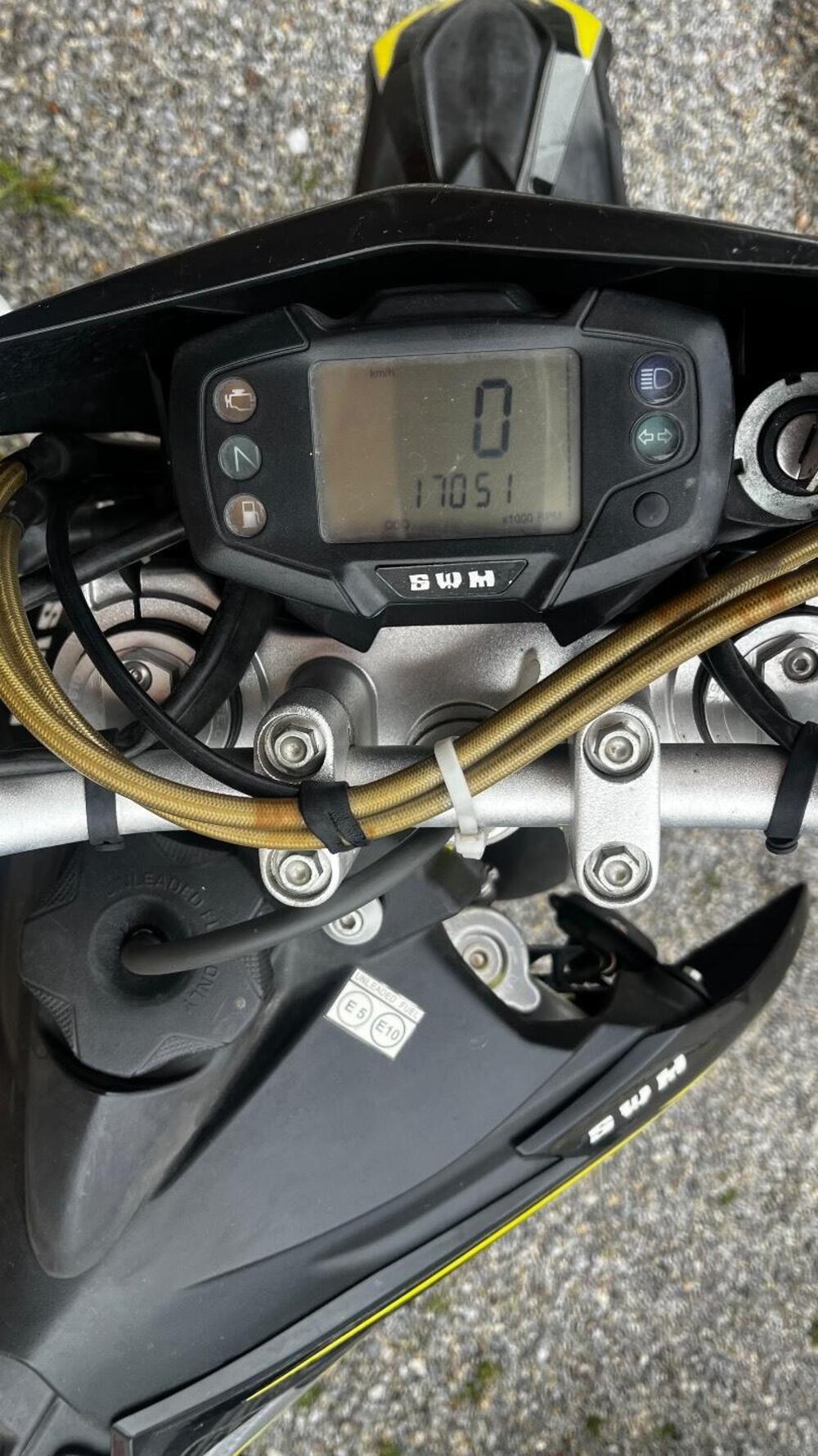 Swm RS 125 R (2021 - 23) (10)