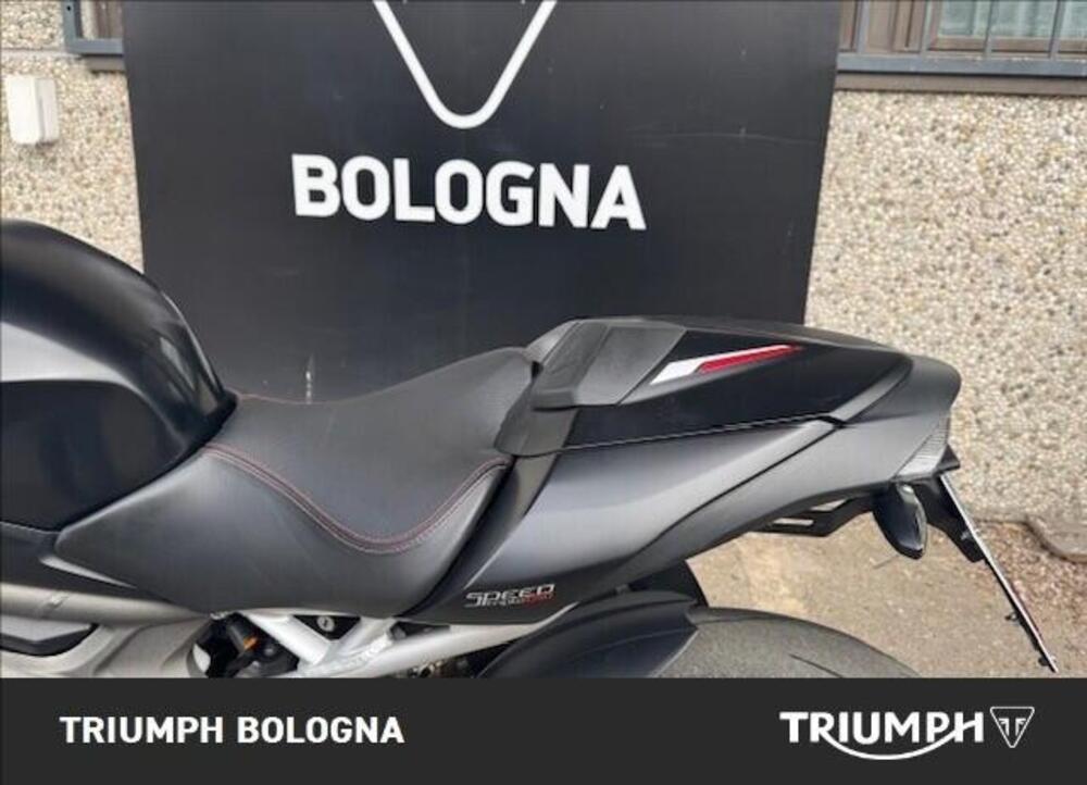 Triumph Speed Triple 1050 RS (2018 - 20) (4)