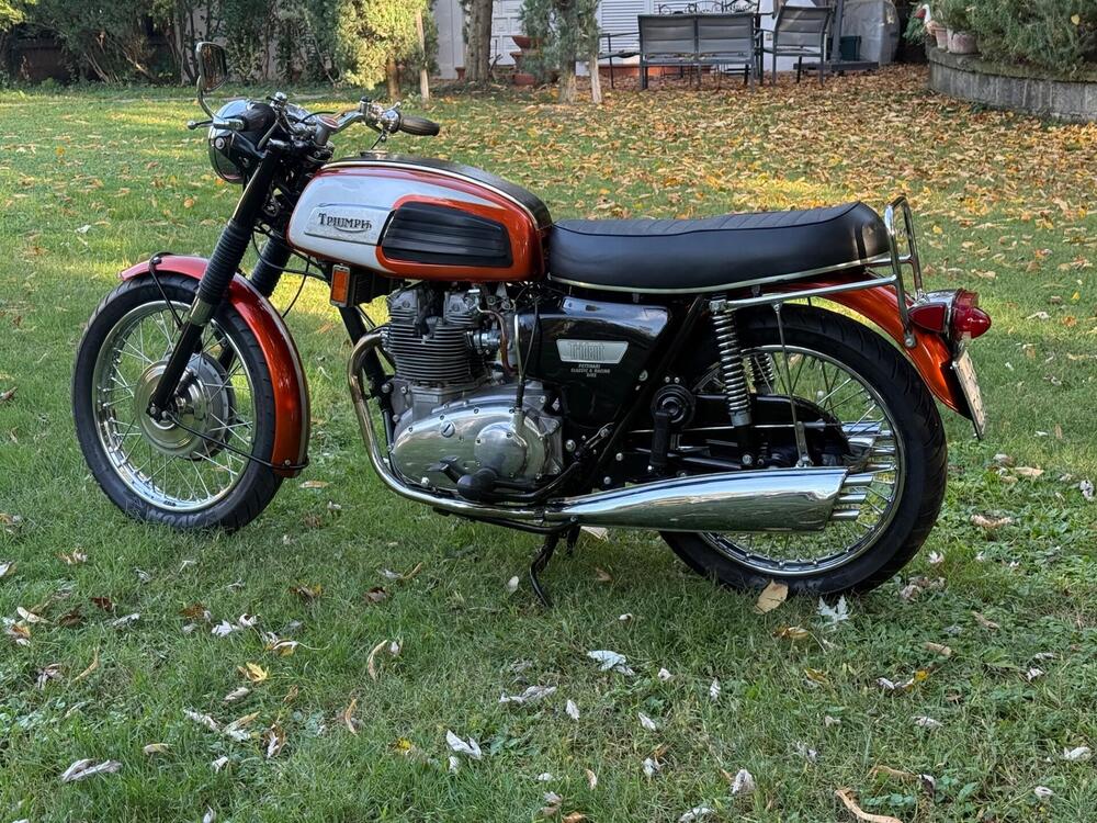 Triumph T150 Trident (4)