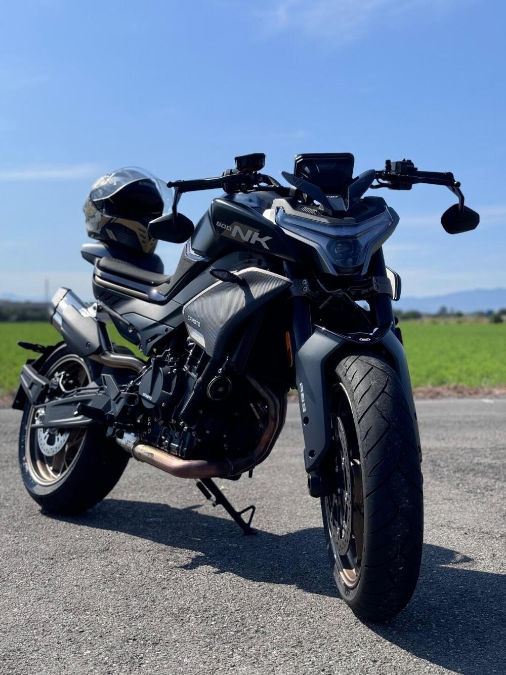 CFMOTO 800NK Sport (2023 - 26) (2)