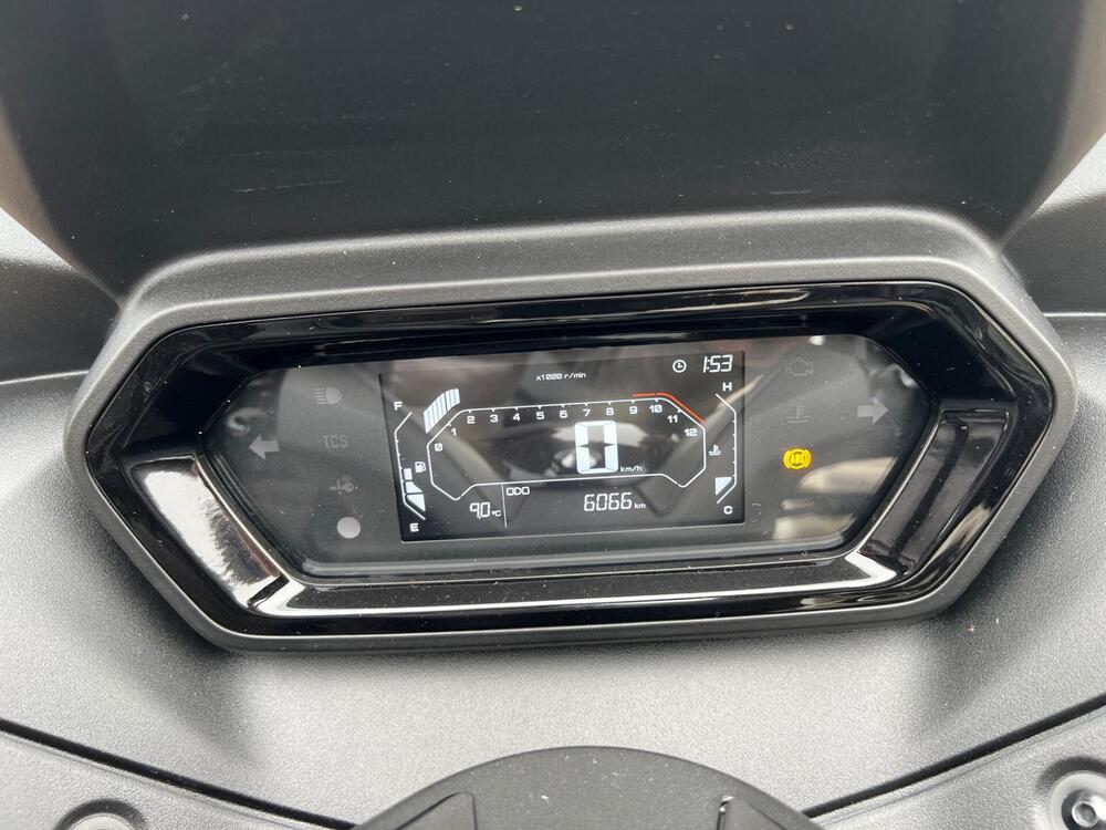 Yamaha X-Max 300 (2021 - 24) (12)