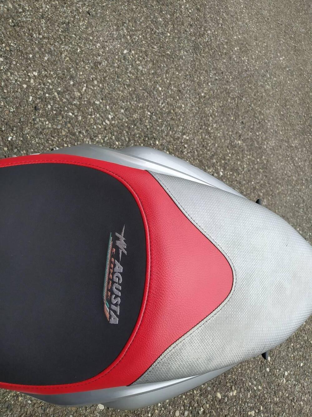 MV Agusta Brutale 675 (2011 - 15) (6)