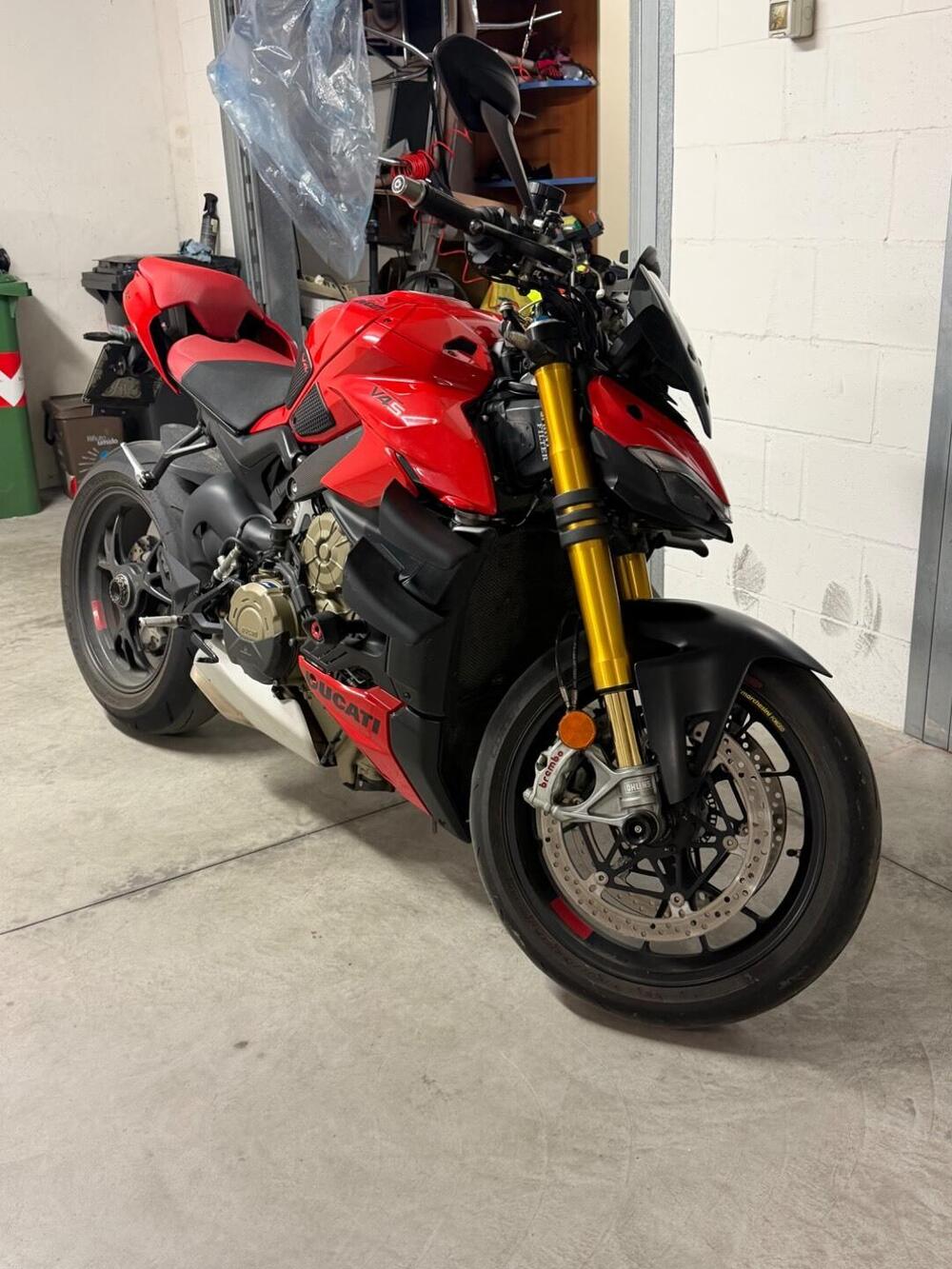 Ducati Streetfighter V4 S (2023 - 24) (2)