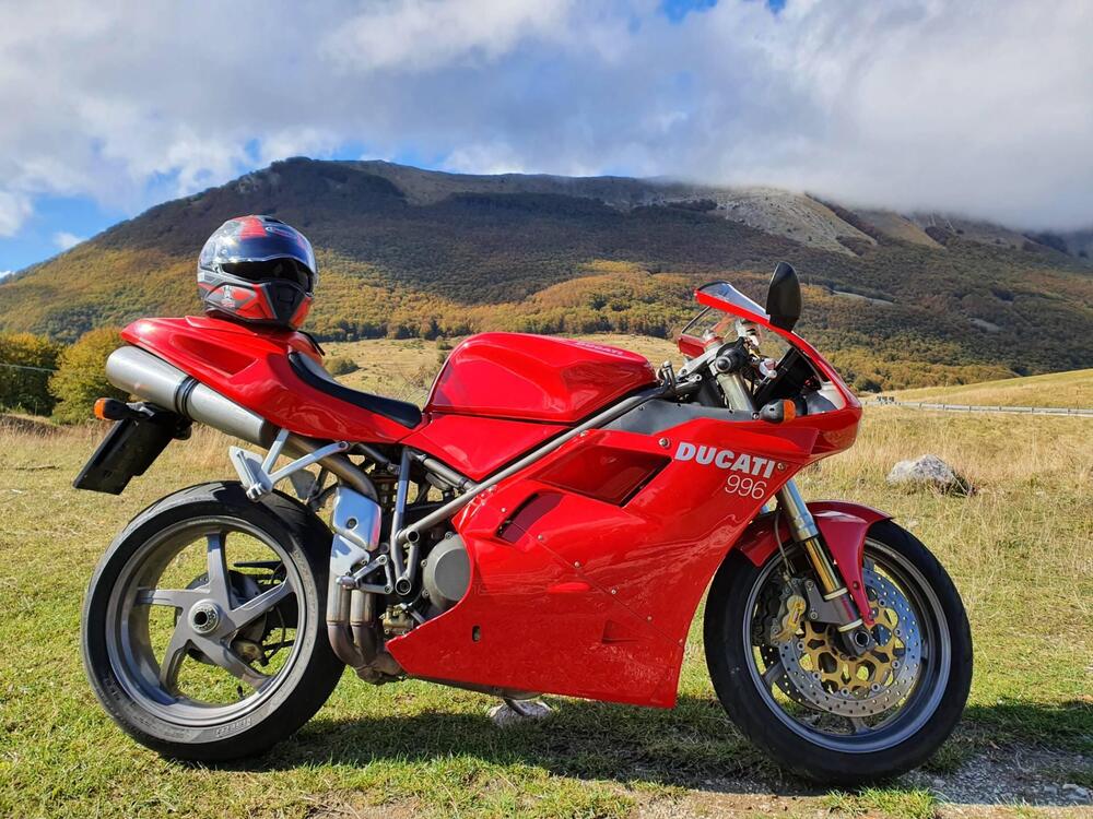 Ducati 996 (3)