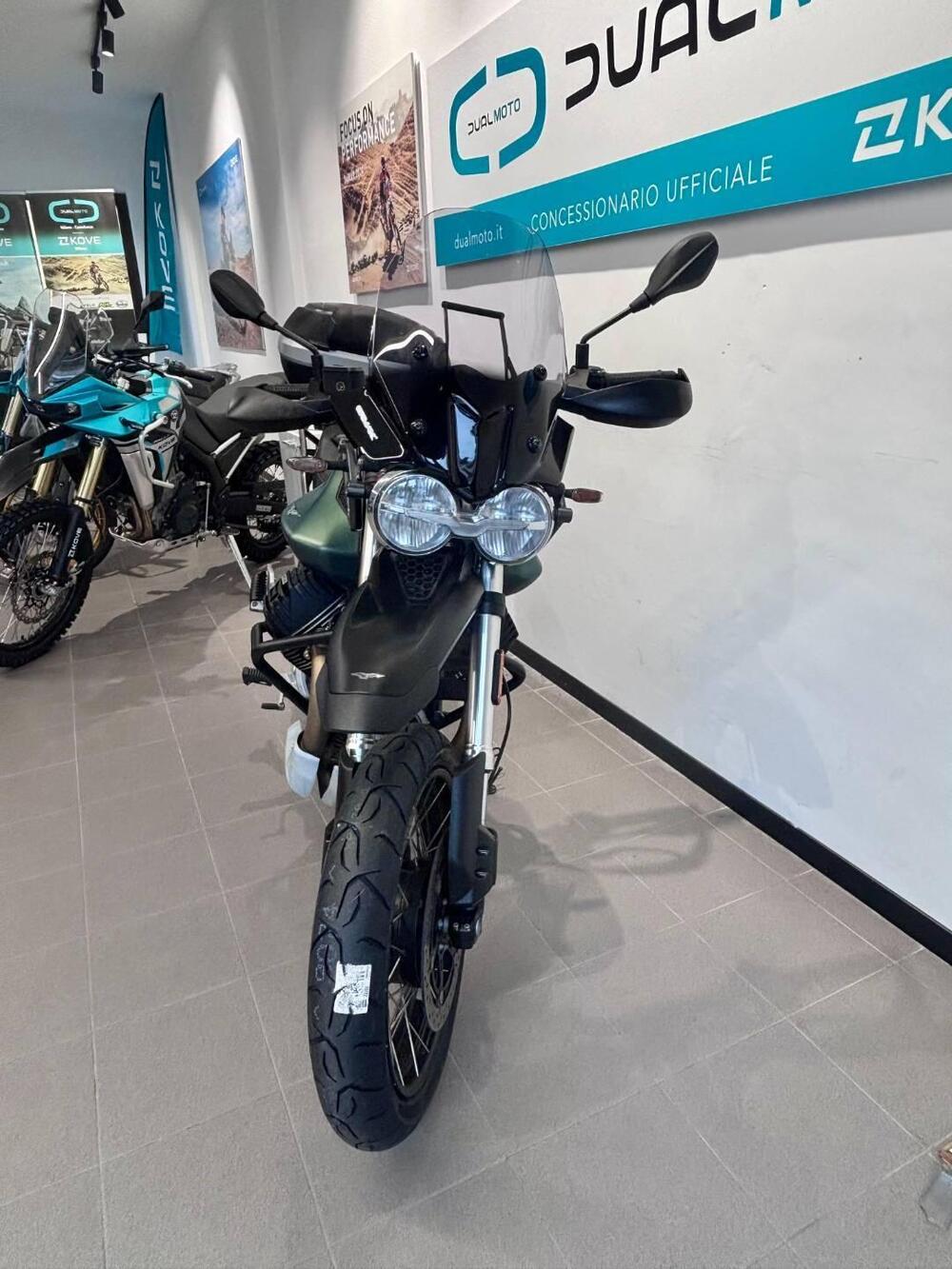 Moto Guzzi V85 TT (2021 - 23) (6)