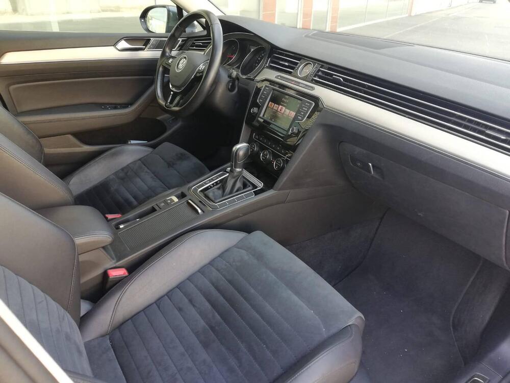 Volkswagen Passat Variant usata a Treviso (8)